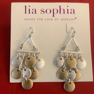 Gold/silver dangle earrings